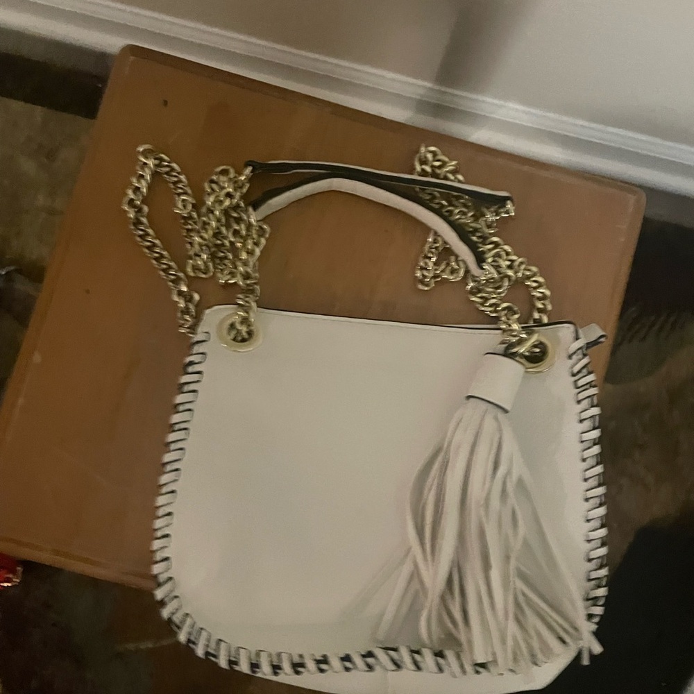 Elegant White Tassel Shoulder Bag